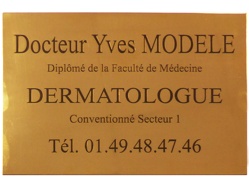 Plaque Extérieure Laiton 30x20